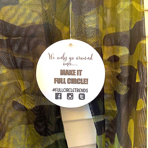 NWT Jolie & Joy by FCT, Shear Camo Bodysuit, Sz. M - Picture 3 of 12